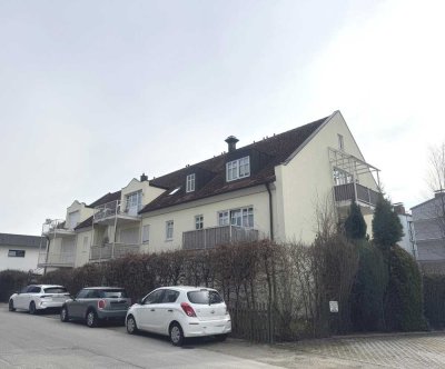 Gepflegte 2-Zimmer-EG-Wohnung mit Terrasse, Garten und Tiefgarage in Landshut
