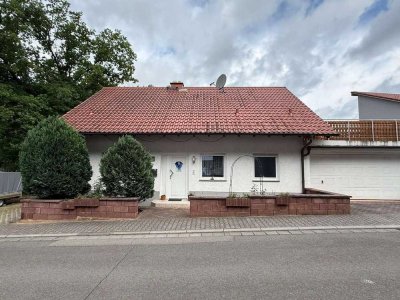 schickes Einfamilienhaus mit Garage, Stellplatz und Garten in Lambrecht
