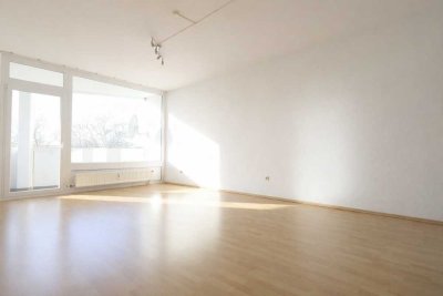 Wohnen oder investieren: Durchdachte 3-Zimmer-Wohnung mit Balkon und Stellplatz