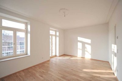 Wohntraum mit Blick auf Karl-Heine-Kanal in Plagwitz - Sonnenbalkon