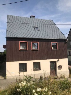Landidylle trifft auf Zukunftspotenzial – Einfamilienhaus in Großrückerswalde