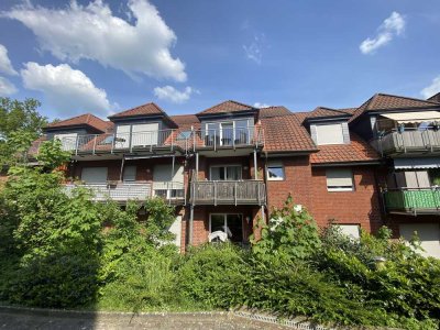 DG-Wohnung im Herzen von Mellendorf mit  Rollläden und  Einbauküche