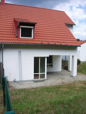 *HOMEOFFICE o. PENDELN nach *REGENSBURG*NEUMARKT*NÜRNBERG* 5 Zi.* 2 BÄDER* EINBAUKÜCHE* GARTEN*