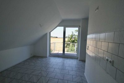 2 zimmer Wohnung in Herzen von Herzogenrath, inkl einbau Küche und Garage