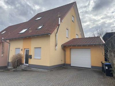 Geräumiges und neuwertiges 4-Zimmer-Reihenmittelhaus mit EBK in Kaiserslautern Siegelbach
