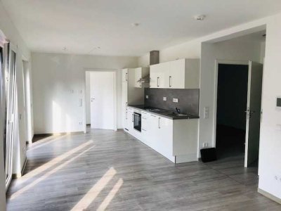Neuwertige 2-Raum-EG-Wohnung mit Abstellraum, Terrasse und Einbauküche in Bad Sobernheim