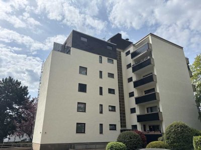 Gepflegte 3,5 Zimmer-Wohnung in Wiesbaden-Biebrich!