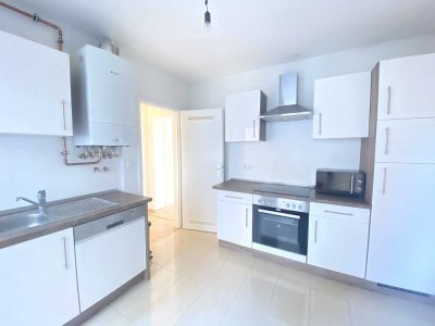 Perfekt für Studenten+Berufseinsteiger*moderne 1-ZKB-Wohnung*Balkon*inkl. EBK*Toplage Brückenviertel