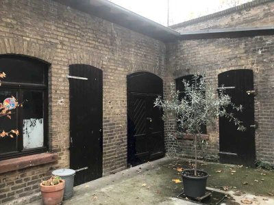 Hofgebäude auf 52 m² mit Ausbaupotenzial in begehrter Lage von Mainz-Neustadt, Nähe Rheinufer