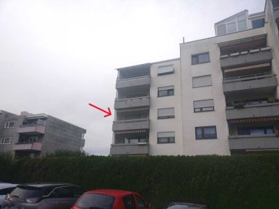 Schöne 4-Raum-Wohnung - 2 Balkone, Klimaanlage und hochwertige EBK in Remseck
