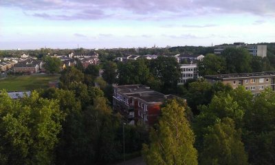 Helles 1-Zimmer-Appartement mit Weitblick und Balkon.