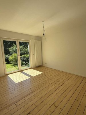Moderne 3-Zimmer-Erdgeschosswohnung mit Garten in ruhiger Toplage – Erstbezug nach Kernsanierung