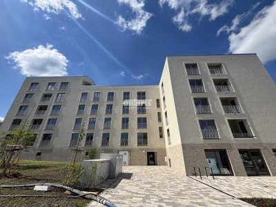 antaris Immobilien GmbH **4-Raum-Wohnung mit Terrasse und zwei Bädern am Steigereck**