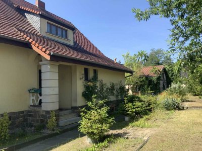 Großes Wohnhaus mit viel Potenzial