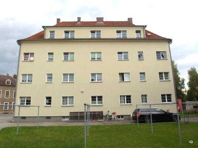 Ab Nov./Dez.: Gemütliche, kleine 2-Zimmer-Wohnung mit separater Küche und Badewanne im 1.OG