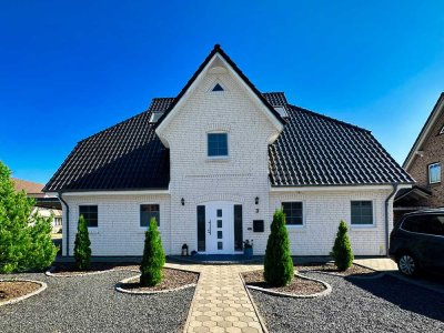 Traumhaftes Haus mit Einliegerwohnung in exquisiter Lage zum Kauf in Husum
