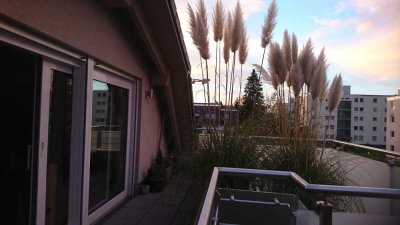 Moderne 3-Zimmer Dachgeschosswohnung in zentraler, ruhiger Lage in Germering