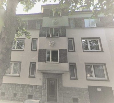 **  Rüttenscheid **    Ruhige 2 Zi. EG-Wohnung