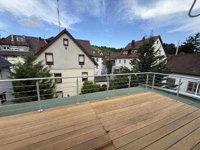 Erstbezug nach Sanierung!! 4-Zimmer Maisonette Wohnung mit großer Terrasse