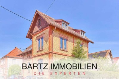 Charmante Jugendstilvilla mit authentischem Flair, kleinem Gartenidyll & praktischer Doppelgarage