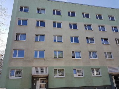 Wohnung frei, nahe Universitäts Klinikum!