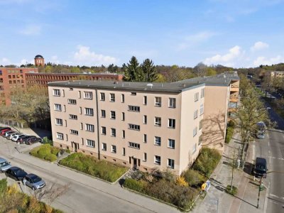 Direkt einziehen: sanierte 2-Zimmerwohnung mit Balkon in Steglitz am Insulaner