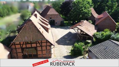 Denkmalgeschützes Hofensemble mit vielfältigen Nutzungsmöglichkeiten