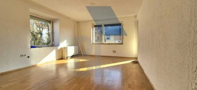 Sanierungsbedürftige Wohnung mit Potenzial