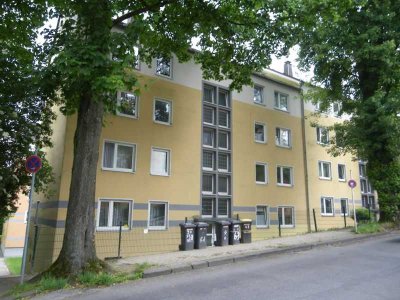 Kleine 3-Zi.-Whg. mit neuem Boden in Vohwinkel