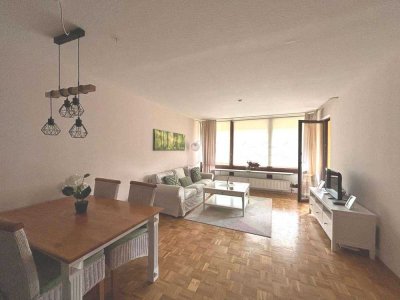 Gemütliche 2-Zimmer-Wohnung mit Balkon + TG-Platz! Voll möbliert!