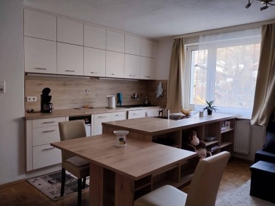 Zentrale Wohnung mit Bergblick - ohne Maklerprovision