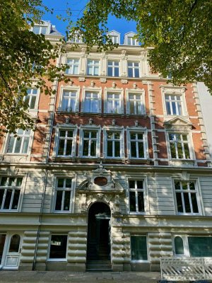 130 m² Penthouse auf Denkmal mit Elbblick  und 2 Dachterrassen, zum Verkauf!