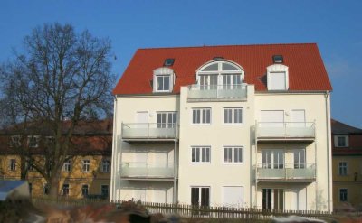 Großzügige 5-Zimmerwohnung mit sonniger Terrasse & Gartenanteil