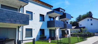 "Alles was ich brauche" - moderne 2-Zimmer-DG-Wohnung am Stadtrand von Salzburg