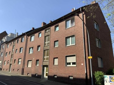 Wir renovIieren für Sie! 2 Zimmerwohnung mit Balkon in MG-Schmöderpark