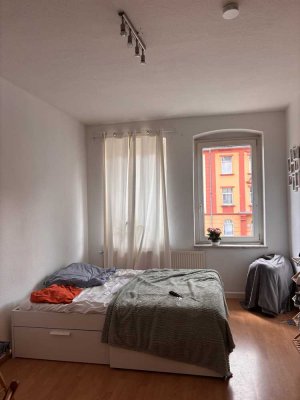 Schöne 4 Zimmer Wohnung in zentraler Lage