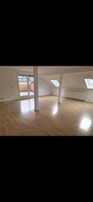 Geräumige 4-Zimmer Wohnung in Saarbrücken