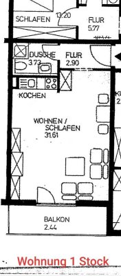 Stilvolle, modernisierte 1-Zimmer-Wohnung mit Balkon und Einbauküche in Augsburg