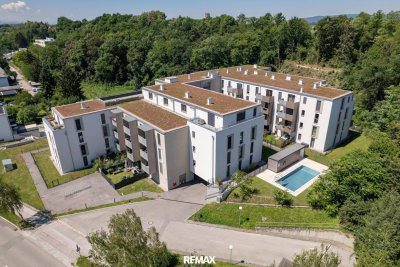 Exklusive 4-Zimmer-Neubauwohnung mit Pool, Panorama-Dachterrasse &amp; Blick über St. Pölten