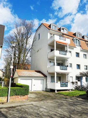 Schöne, vermietete 3 Zimmerwohnung mit Balkon in guter Lage von Rodenkirchen!