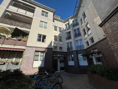 Gemütliche 2-Zimmer im Erdgeschoss warten im Berliner Norden auf Sie!