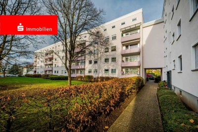 Frankfurt-Nied: Großzügige 5-Zimmer-Wohnung mit Süd-West-Balkon und Stellplatz