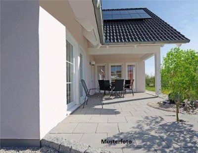 Modernes Einfamilienhaus mit Tiefgarage