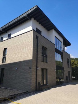 Neuwertige, Stilvolle 3-Zimmer-Wohnung mit gehobener Innenausstattung in Wassenberg