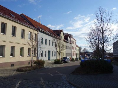 Süße Einraumwohnung im Erdgeschoss mit Terrasse !!! Jobcentergerecht
