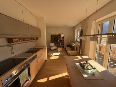 ACHENKIRCH - Sonnige, sehr charmante 2 Zi.-Wohnung mit großem Balkon und einer Traumaussicht