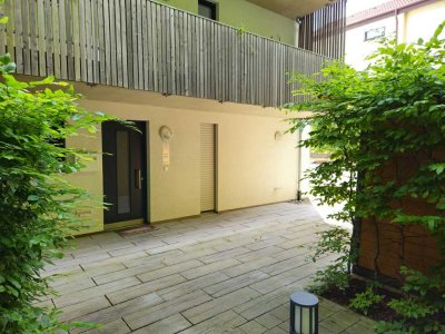 Geschmackvolle 4-Zimmer-Erdgeschosswohnung mit Garten und Terrasse in ruhiger Lage