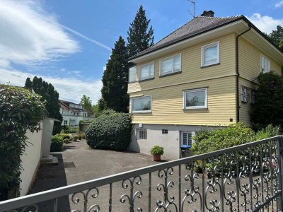 Einmaliges Anwesen am Fuße des Hohentwiel in Singen West – Naturidylle trifft Stadtnähe