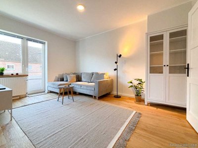Courtagefrei! Komplett sanierte und renovierte Wohnung mit großzügigem Balkon!
