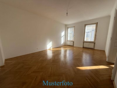 Modernisierter Altbau für Büro oder Ordination nähe Lendplatz -> Top 1